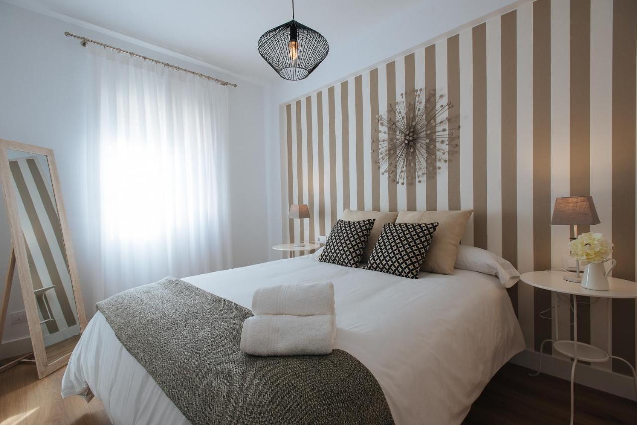 Azahares Suite Apartment Sevilla Eksteriør billede